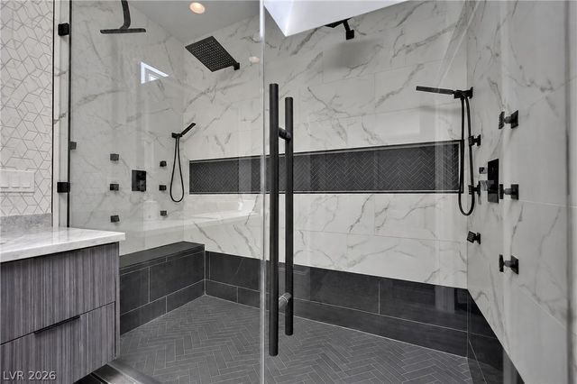 9005 Robinson Ridge Drive, Las Vegas, NV 89117