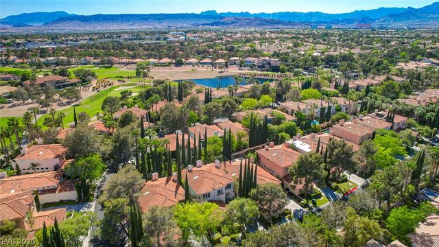 9005 Robinson Ridge Drive, Las Vegas, NV 89117