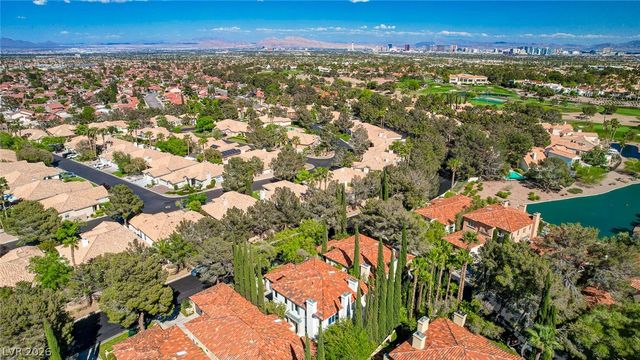 9005 Robinson Ridge Drive, Las Vegas, NV 89117