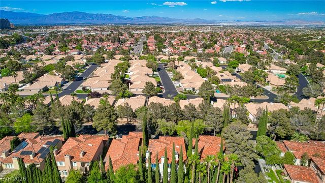 9005 Robinson Ridge Drive, Las Vegas, NV 89117
