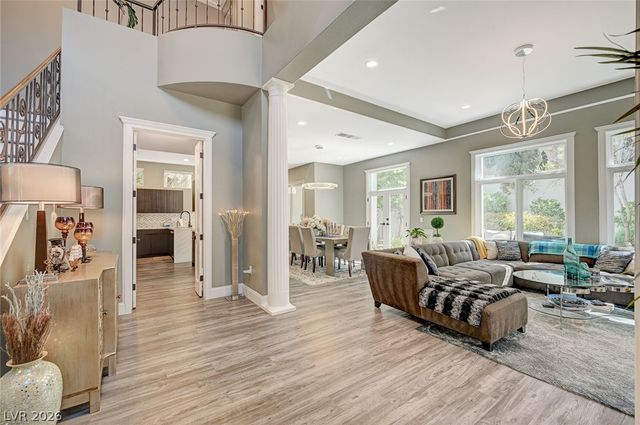 9005 Robinson Ridge Drive, Las Vegas, NV 89117