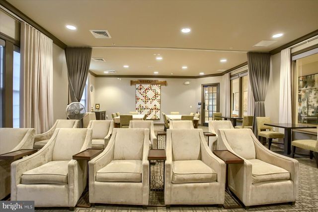 86 PRESIDENTS DR, Mechanicsburg, PA 17050
