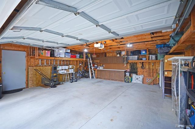 43475 Deborah Drive, Sterling Heights, MI 48313