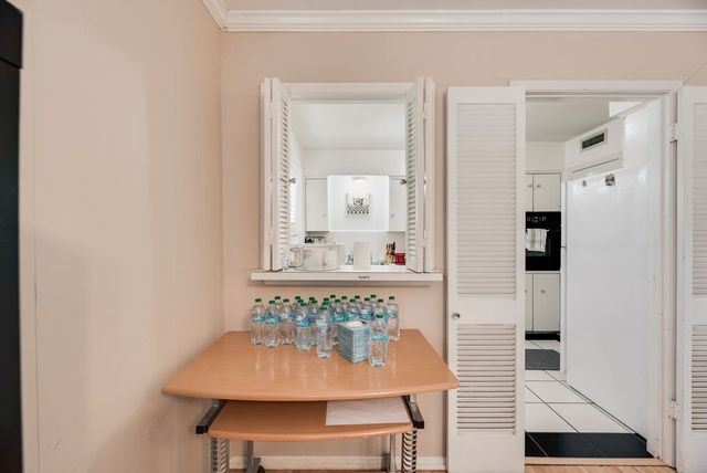 6015 E University Boulevard 228, Dallas, TX 75206