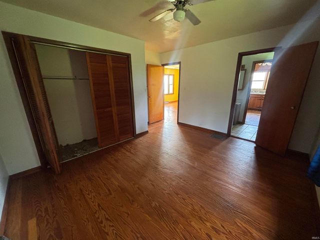 18725 Linden Road, Argos, IN 46501