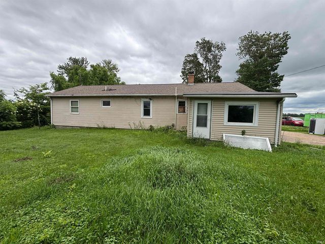 18725 Linden Road, Argos, IN 46501