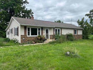 18725 Linden Road, Argos, IN 46501