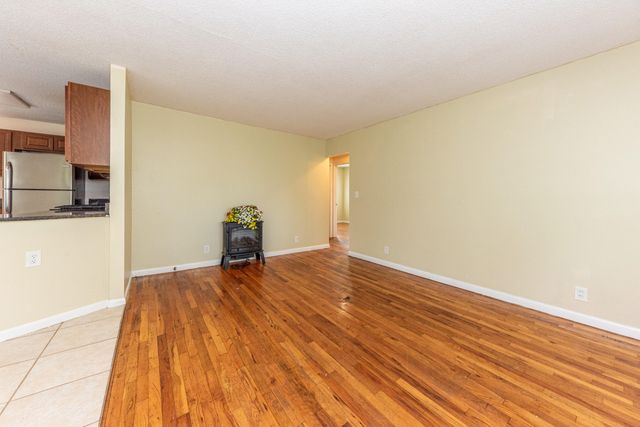 6637 Hitchingham Road, Ypsilanti Twp, MI 48197