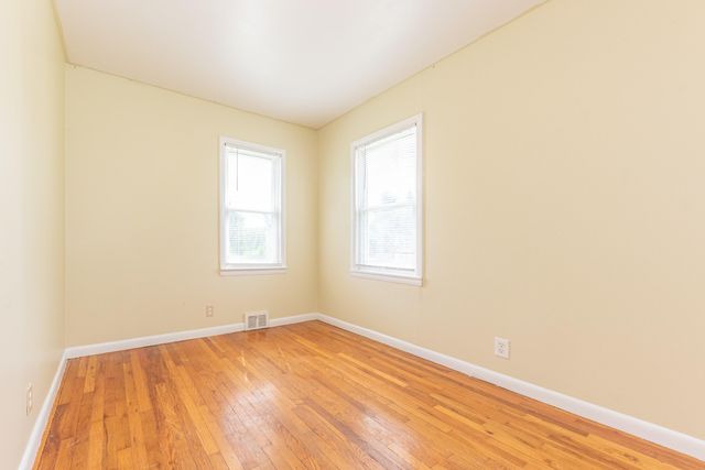 6637 Hitchingham Road, Ypsilanti Twp, MI 48197