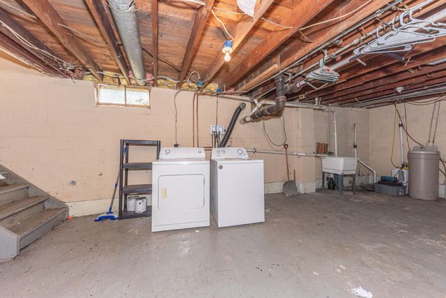 6637 Hitchingham Road, Ypsilanti Twp, MI 48197