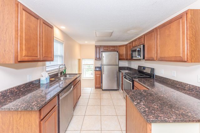 6637 Hitchingham Road, Ypsilanti Twp, MI 48197