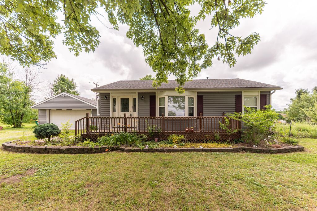6637 Hitchingham Road, Ypsilanti Twp, MI 48197