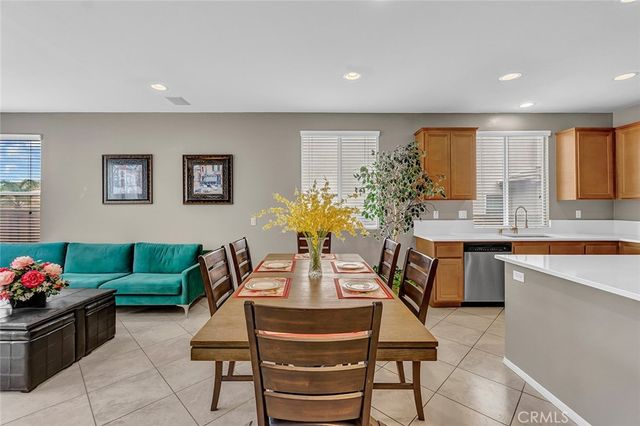 7415 Rock Creek Court, Eastvale, CA 92880