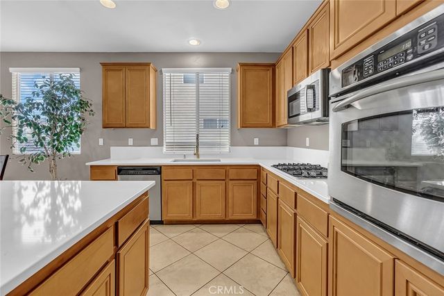 7415 Rock Creek Court, Eastvale, CA 92880