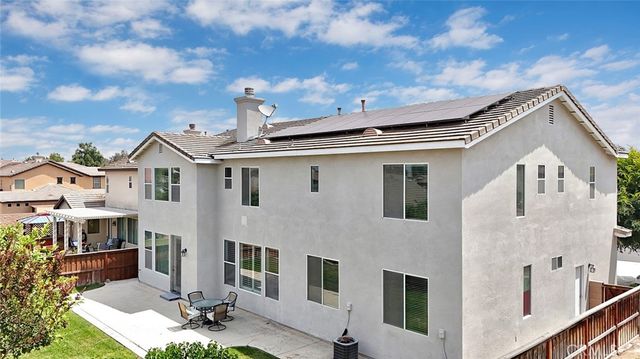 7415 Rock Creek Court, Eastvale, CA 92880