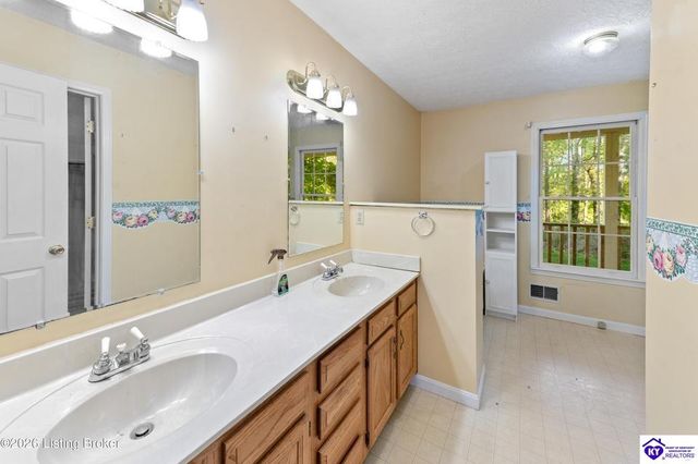 1100 Foley Road, Shepherdsville, KY 40165