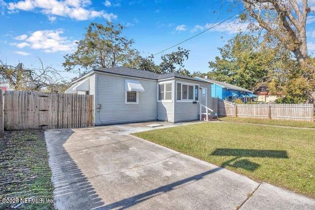 1804 CLEVELAND Street, Jacksonville, FL 32209