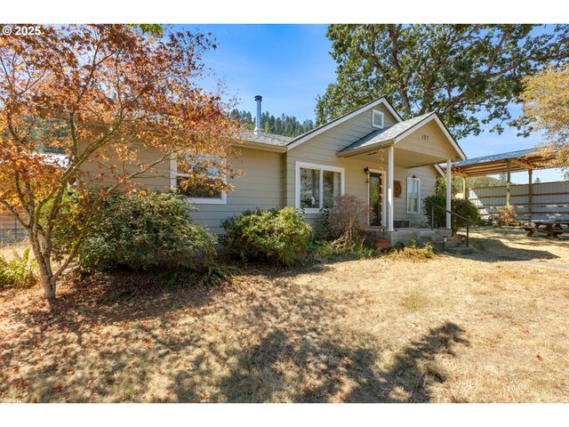 187 HACKETT Ln, Riddle, OR 97469