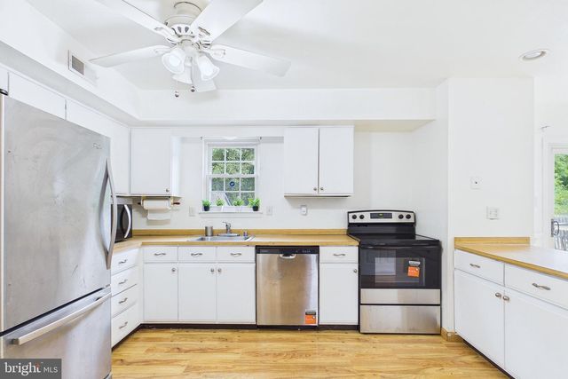 431 NILSEN RD, Bear, DE 19701