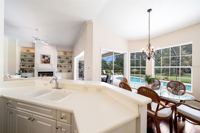 7058 TWIN HILLS TERRACE, Lakewood Ranch, FL 34202