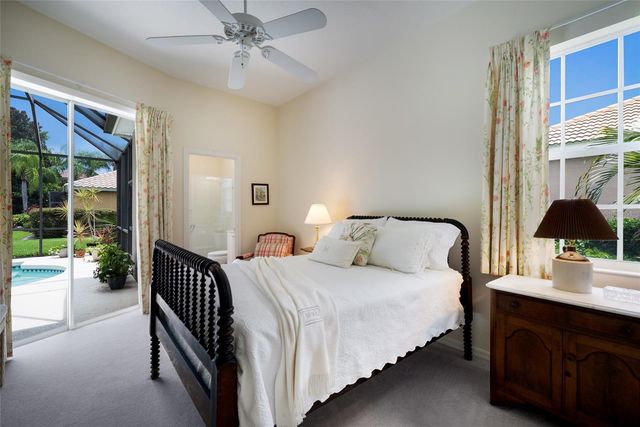 7058 TWIN HILLS TERRACE, Lakewood Ranch, FL 34202