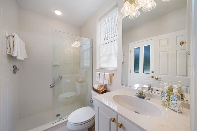 7058 TWIN HILLS TERRACE, Lakewood Ranch, FL 34202