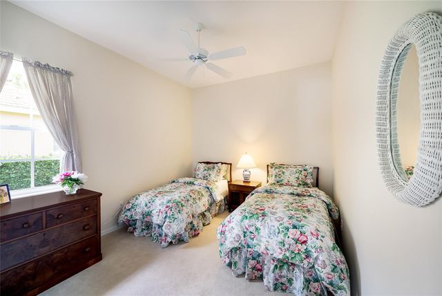 7058 TWIN HILLS TERRACE, Lakewood Ranch, FL 34202