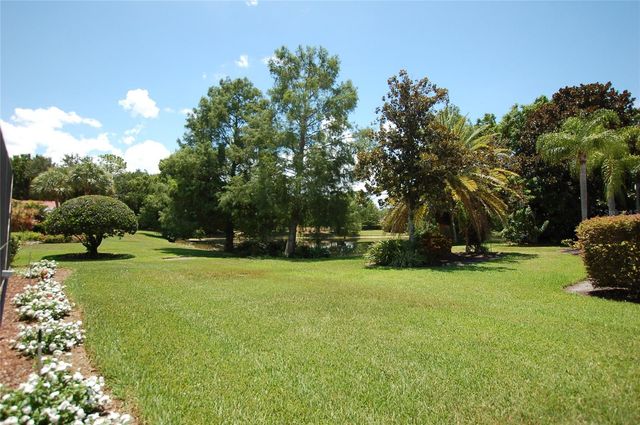7058 TWIN HILLS TERRACE, Lakewood Ranch, FL 34202