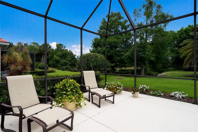7058 TWIN HILLS TERRACE, Lakewood Ranch, FL 34202