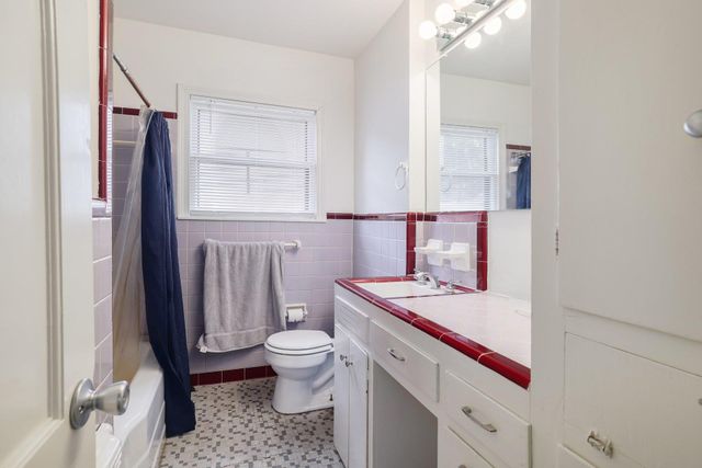 2203 Arpdale ST, Austin, TX 78704