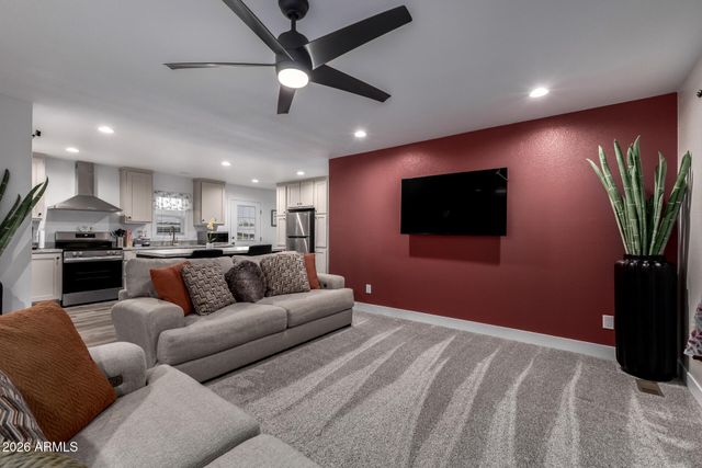 19401 N 7TH Street 73, Phoenix, AZ 85024