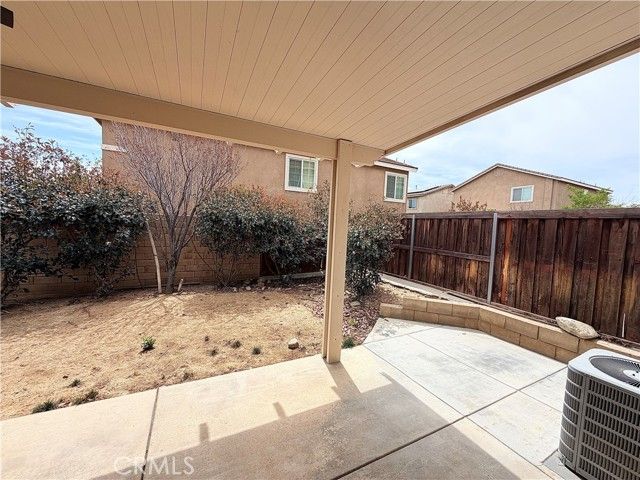 3586 Bur Oak Road, San Bernardino, CA 92407