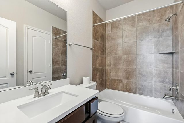 2640 Blooming Field Lane, Conroe, TX 77385