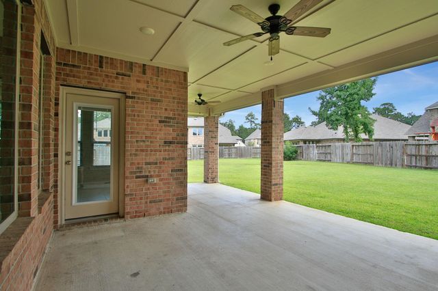 2640 Blooming Field Lane, Conroe, TX 77385