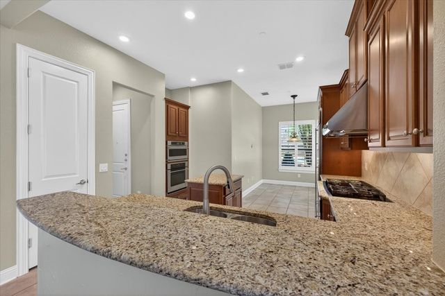 3152 Bloomfield Court, Plano, TX 75093