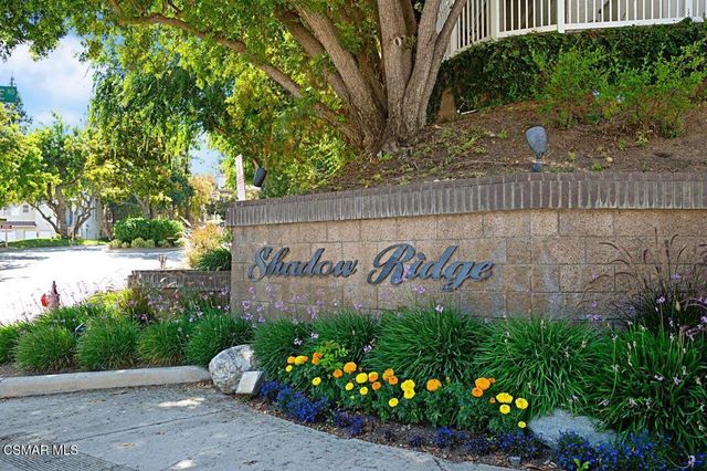 697 Sutton Crest Trail 302, Oak Park, CA 91377