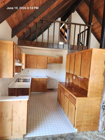 17514 Incense Ct, Penn Valley, CA 95946