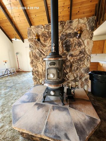 17514 Incense Ct, Penn Valley, CA 95946