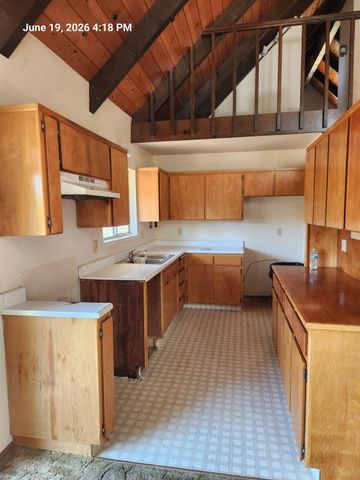 17514 Incense Ct, Penn Valley, CA 95946
