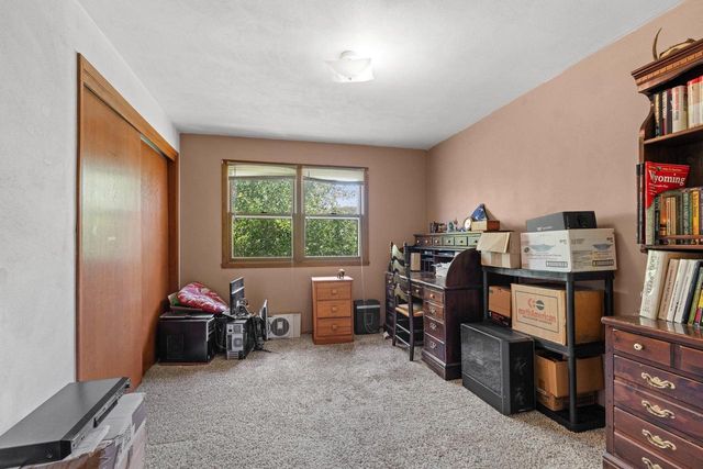 1633 W WEILAND LANE, Appleton, WI 54914