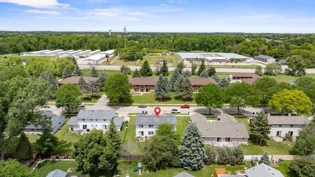 1633 W WEILAND LANE, Appleton, WI 54914