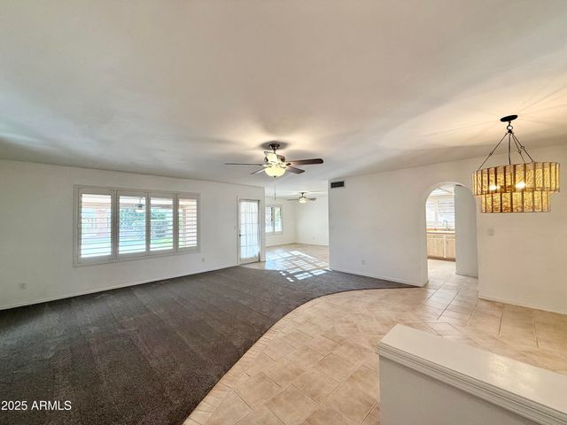 7641 E PUEBLO Avenue, Mesa, AZ 85208