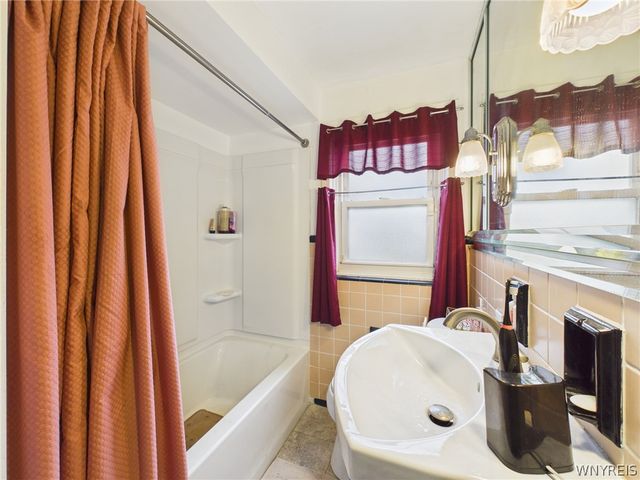 4305 Union Road, Cheektowaga, NY 14225