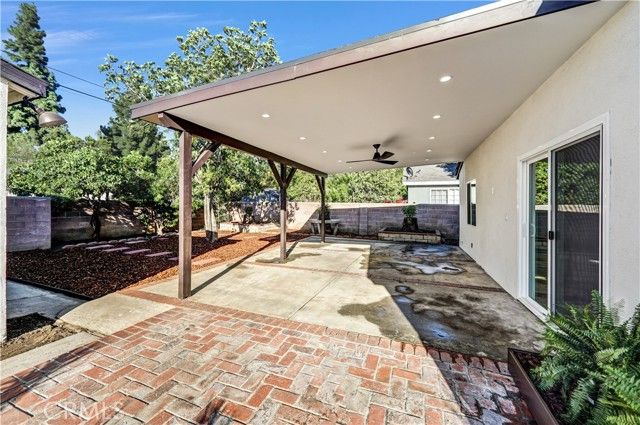 14857 Tuba, San Fernando, CA 91345