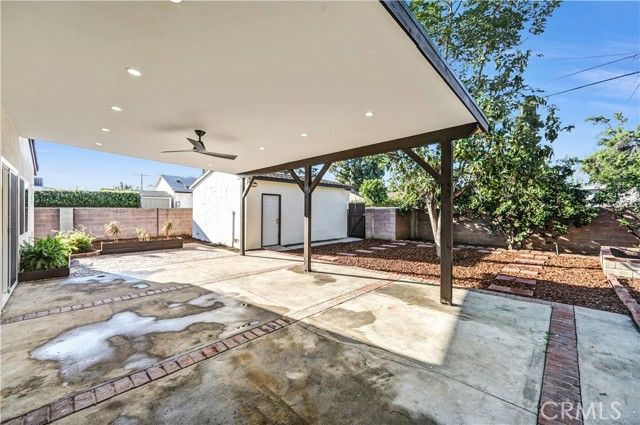 14857 Tuba, San Fernando, CA 91345