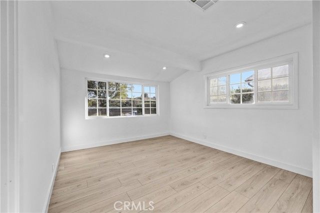 14857 Tuba, San Fernando, CA 91345