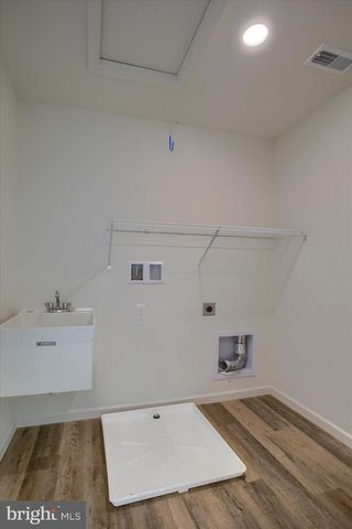 11 SHILLINGTON LANE, Carlisle, PA 17013