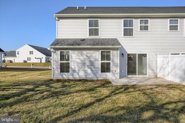 11 SHILLINGTON LANE, Carlisle, PA 17013