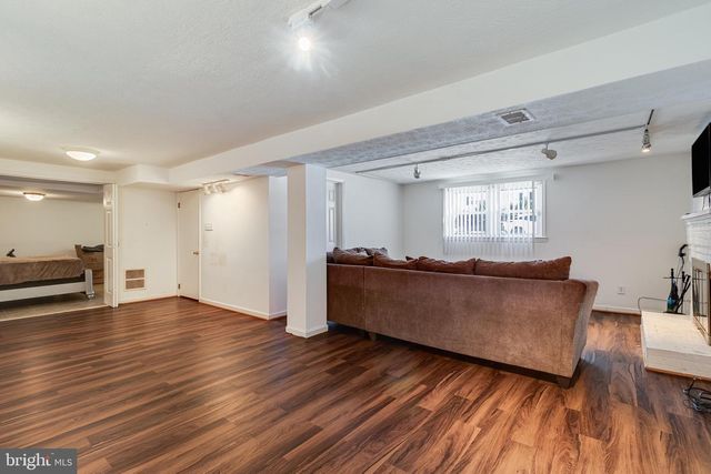 11313 MARLEE AVE, Clinton, MD 20735