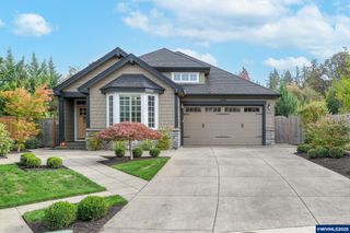 1242 Goldcrest Av NW, Salem, OR 97304